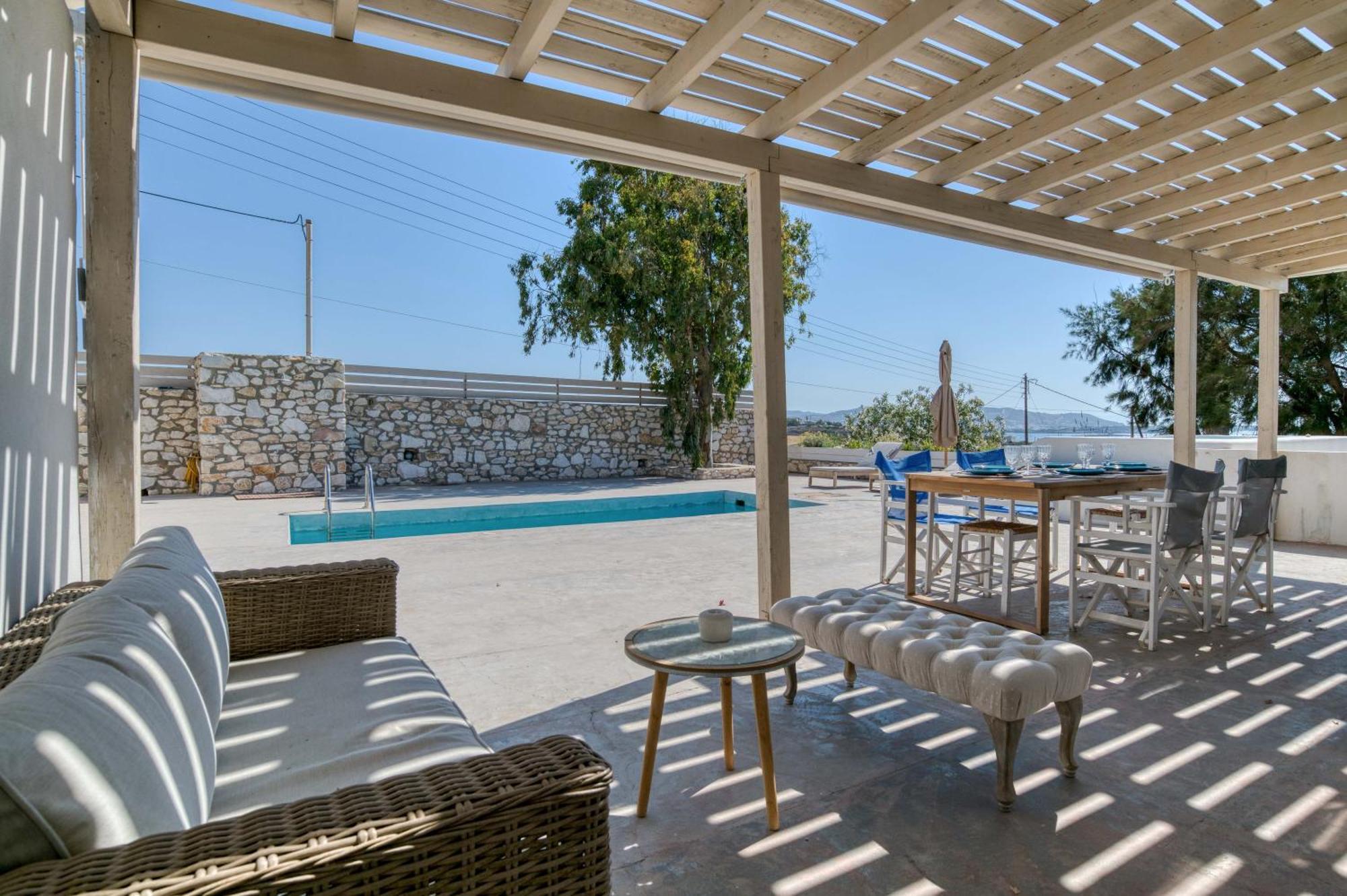 Paradisia Private Swimming Pool And Jacuzzi Apartment